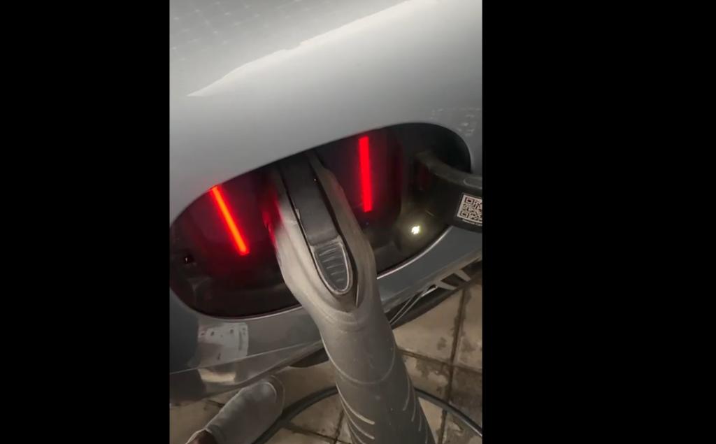 Electric Vehicle Won't Charge? Here's What It Means and What You Should Do